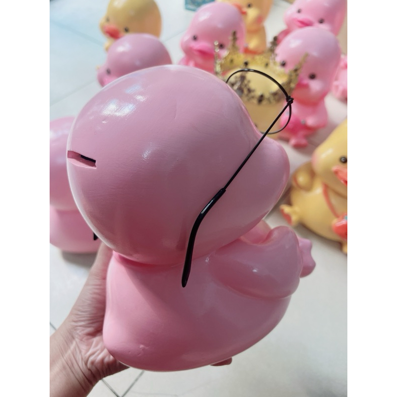 Ống heo tiết kiệm hình vịt kèm kính quà tặng đáng yêu 15x22cm
