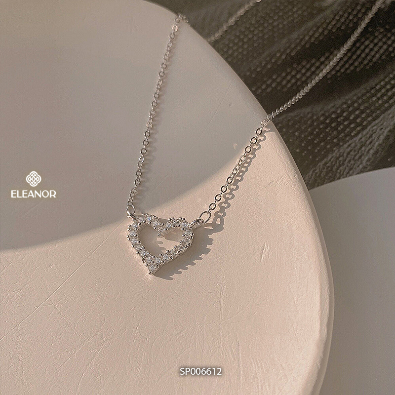 Dây chuyền nữ titan Eleanor Accessories mặt hình trái tim đính đá vòng cổ phụ kiện trang sức 6612