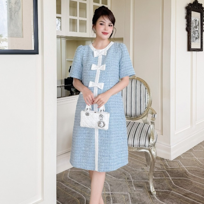 MEDYLA – Váy bầu thu đông dạ xanh nẹp nơ trắng đầm bầu thiết kiế cho bầu đi chơi du lịch – VTA1578 spe