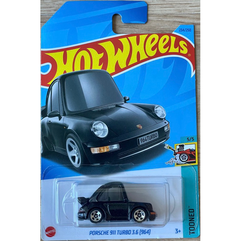 mô hình xe Tooned Porsche 911 Turbo 3.6 964 chính hãng Hot Wheels tỉ lệ 164 Shopee Việt Nam