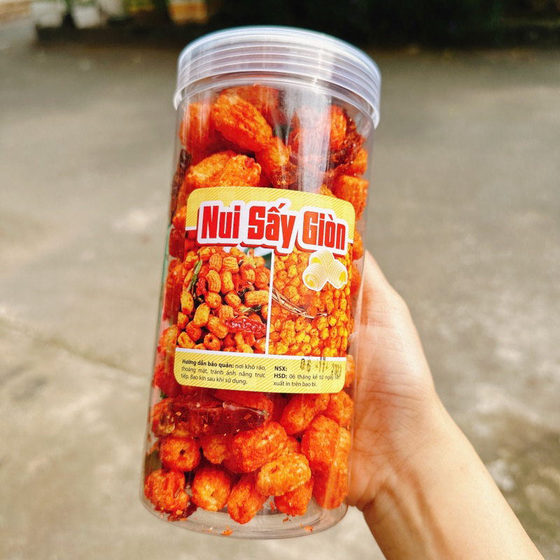 Nui Sen Lăc Khô Bò Sấy Lá Chanh loại 1 đặc biệt -1lon pet 320gr