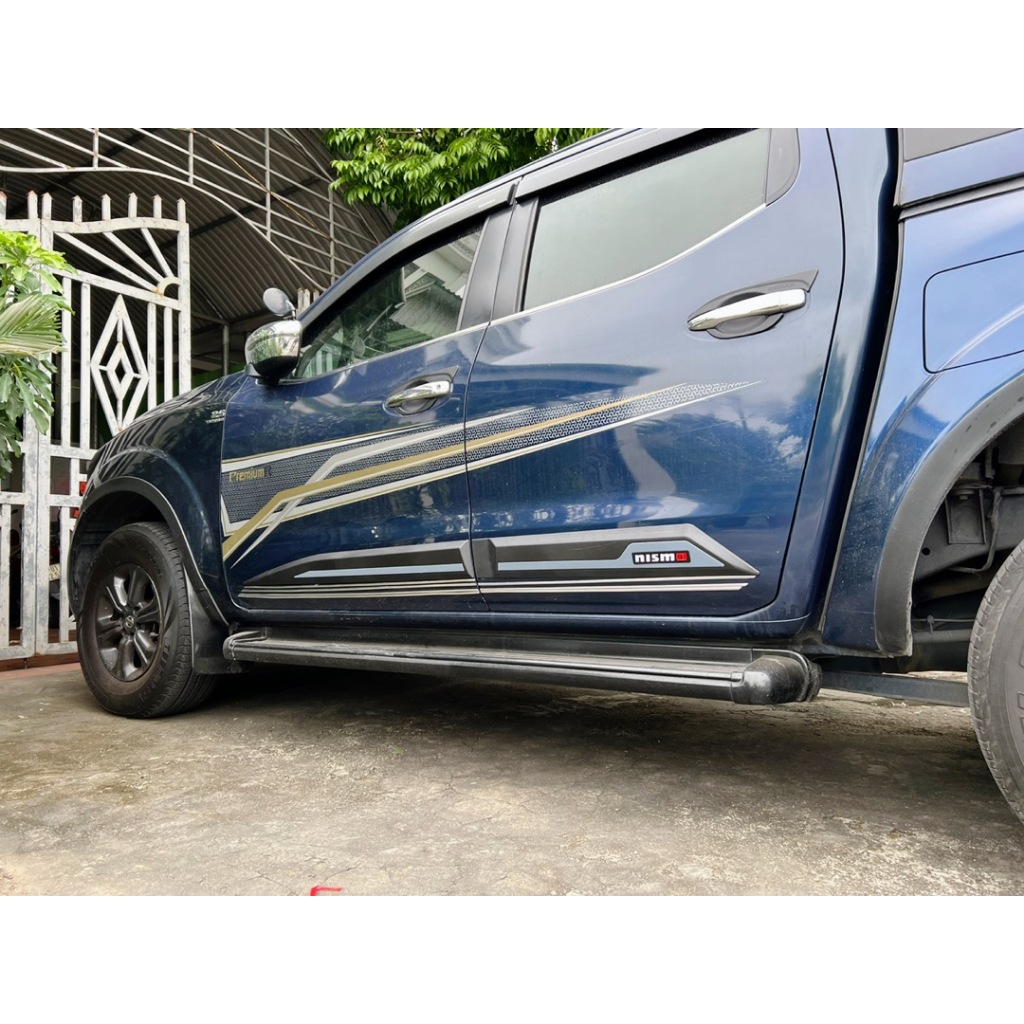 Nẹp Sườn xe Nissan Navara 2016-2021, NHỰA ĐEN ABS 3D mẫu mới nhất thể thao cá tính