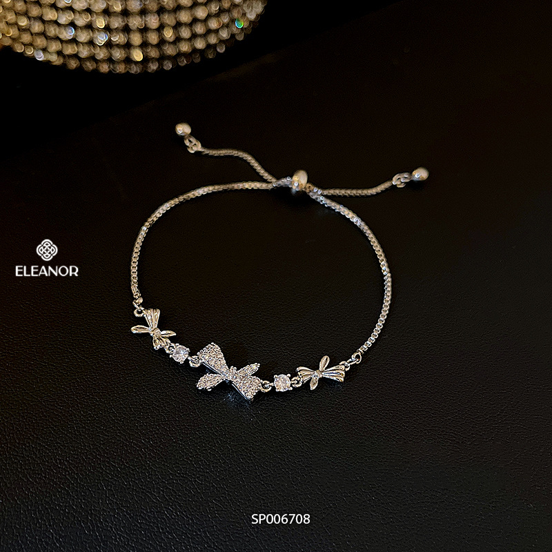 Vòng tay nữ dây rút Eleanor Accessories hình nơ đính đá phụ kiện trang sức lắc tay 6708