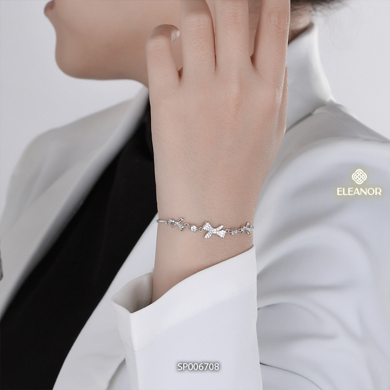 Vòng tay nữ dây rút Eleanor Accessories hình nơ đính đá phụ kiện trang sức lắc tay 6708