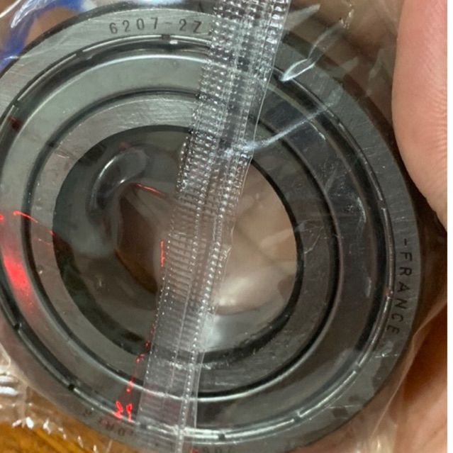 Vòng Bi 6207 SKF 2z/c3 (bít sắt)