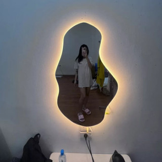 Gương toàn thân hình hạt đậu decor treo tường DIAMOND MIRROR gương LED cảm ứng cao cấp