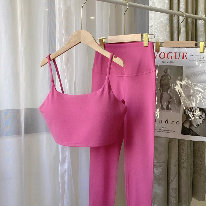 Set tập thể thao Pink Lychee cao cấp, chất liệu vải Nuls co giãn tốt nhanh khô