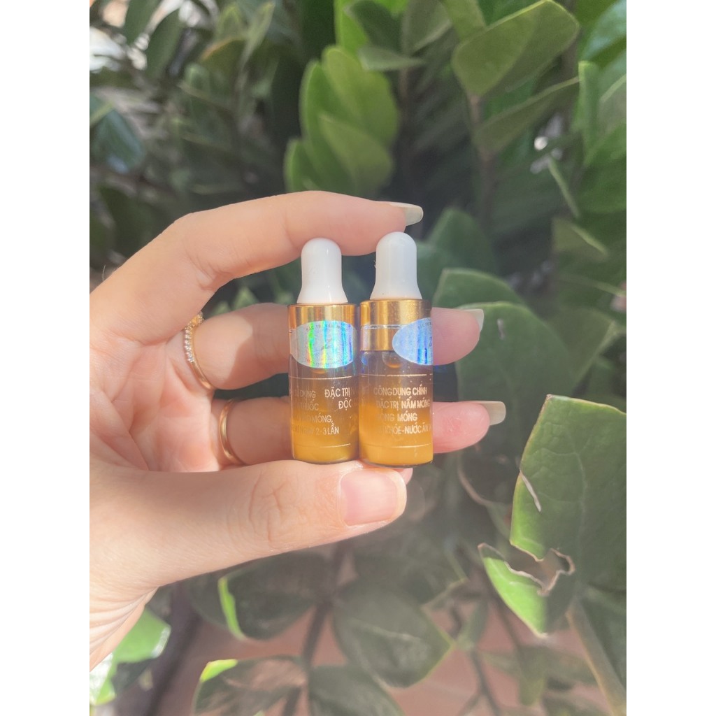 Combo 1 serum và 1 dưỡng móng đánh bay nấm móng, hư khóe, bọng móng và giúp móng nhanh dài cứng cáp (hũ 8gr, lọ 4ml)