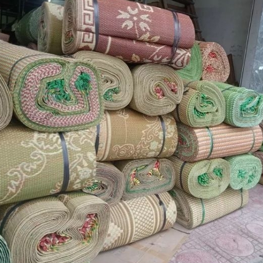 Chiếu nhựa gấp gọn,chiếu nhựa ăn cơm bày cỗ mầu ngẫu nhiên