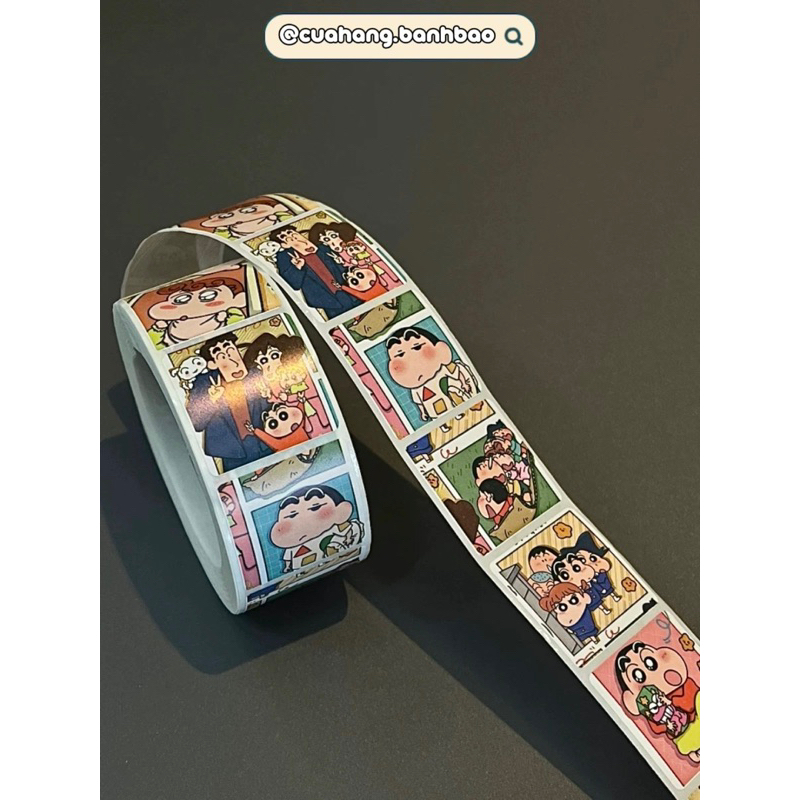 CUỘN 500 STICKERS TEM DÁN HÌNH SHINCHAN CẬU BÉ BÚT CHÌ HOẠT HÌNH ĐÁNG ...