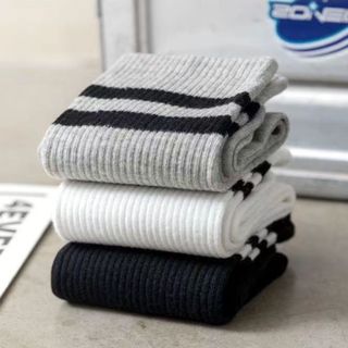 Tất nam nữ cổ cao 2 sọc trắng đen ôm viền phong cách Hàn Quốc thời trang năng động DEVARI T588