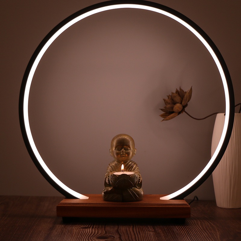 Tượng chú tiểu bê nến trang trí decor cùng tượng phật ( không kèm nến)- Tượng chú tiểu thiết kế giả cổ sắc nét tinh tế