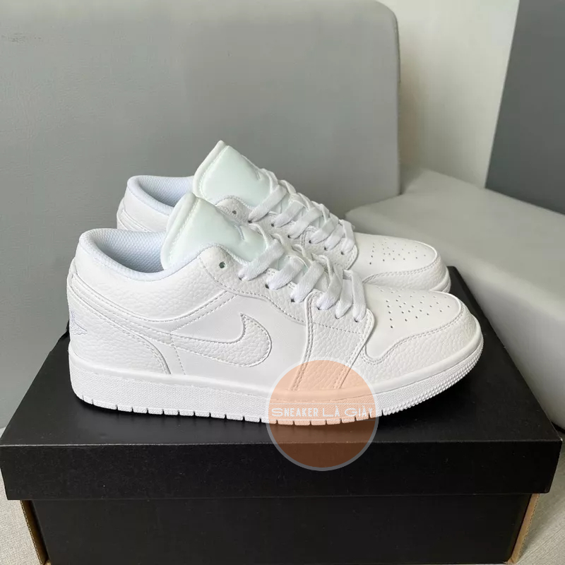 jd1 low triple white