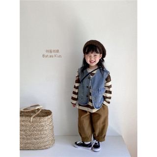 Áo gile jean bé trai và bé gái Batala kids, áo gile bò trẻ em dễ phối đồ, rộng rãi thoải mái cho bé từ 9-24kg