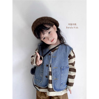 Áo gile jean bé trai và bé gái Batala kids, áo gile bò trẻ em dễ phối đồ, rộng rãi thoải mái cho bé từ 9-24kg