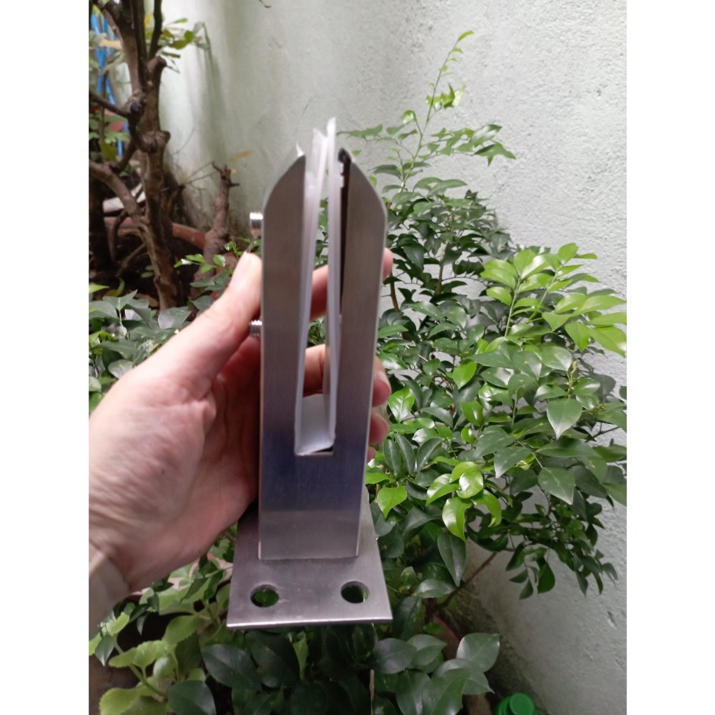 Trụ ngàm rỗng cầu thang, lan can kính Inox 304 không khoan khoét kính ...