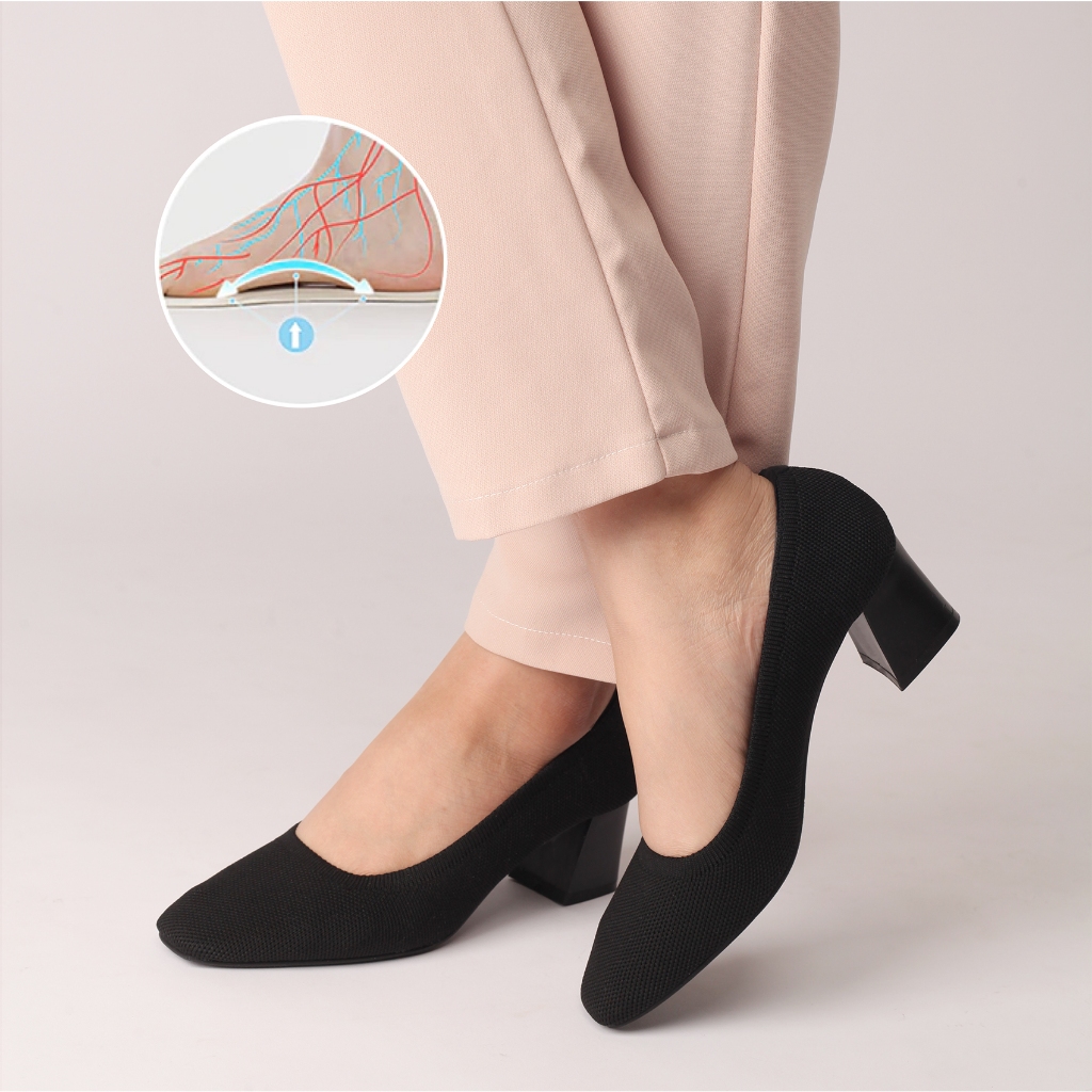 CORII - Giày Bít Cao Gót Mũi Vuông The Elegance Thời Trang và Thoải Mái Nhất - CR04EG1 Đen