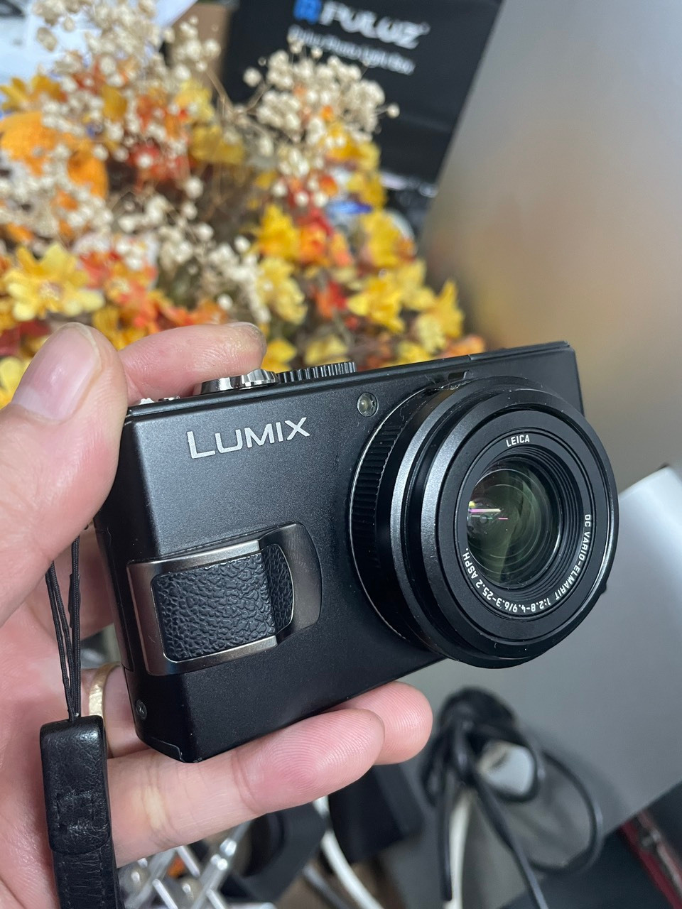 【ジャンク品】 Panasonic LUMIX DMC-LX2 Amazon.com : Panasonic DMC-LX2S 10.2MP Digital Camera with