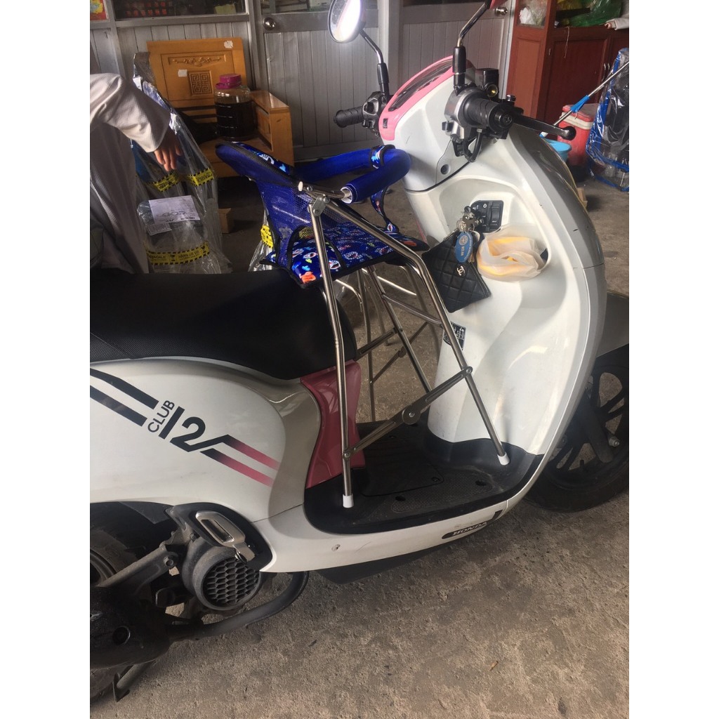 (Freeship) Ghế ngồi xe SCOOPY cho bé ,ghế ga xếp sắt sơn tĩnh điện gấp gọn , ghế đi xe máy Scoopy, ghế xe máy tay ga