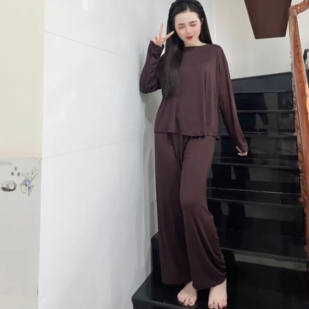 Nâu đậm