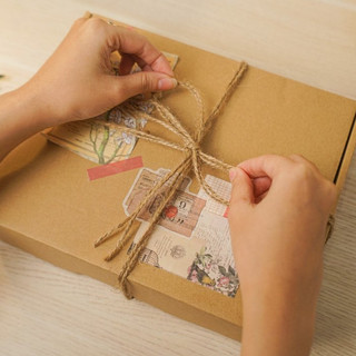 Hộp đựng quà kraft nhiều chủ đề - Hộp quà tặng 20/11, sinh nhật, tốt nghiệp