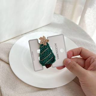 [HÀNG CÓ SẴN] Kẹp Tóc Giáng Sinh Hình Cây Thông Đan Bằng Len Dễ Thương Cho Bé Gái