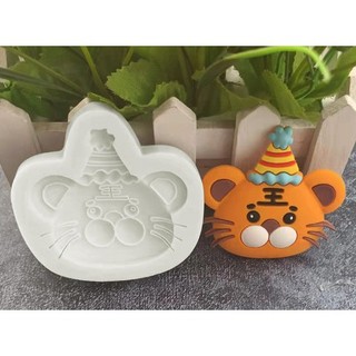 Khuôn silicon hình mặt hổ dễ thương