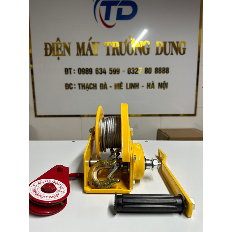 Tời quay tay nhập khẩu tự hãm tải 1200 lbs( 540kg ) ròng rọc 300kg và ...