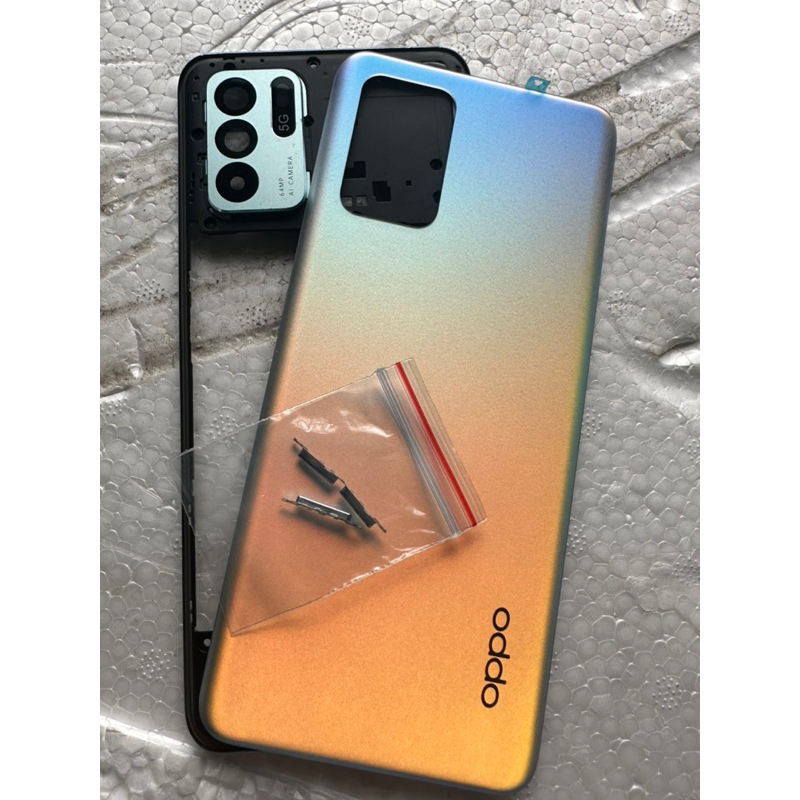 vỏ oppo reno 6z màu xanh đa sắc