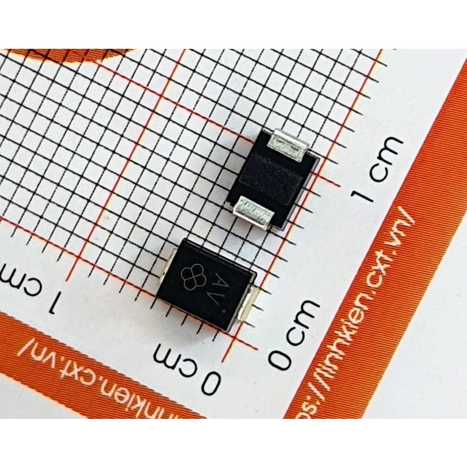 5x Diodo Transil SMBJ54D-M3/H - 600W, 60.9V, 7A Unidirezionale, Vishay TransZorb - Foto 3