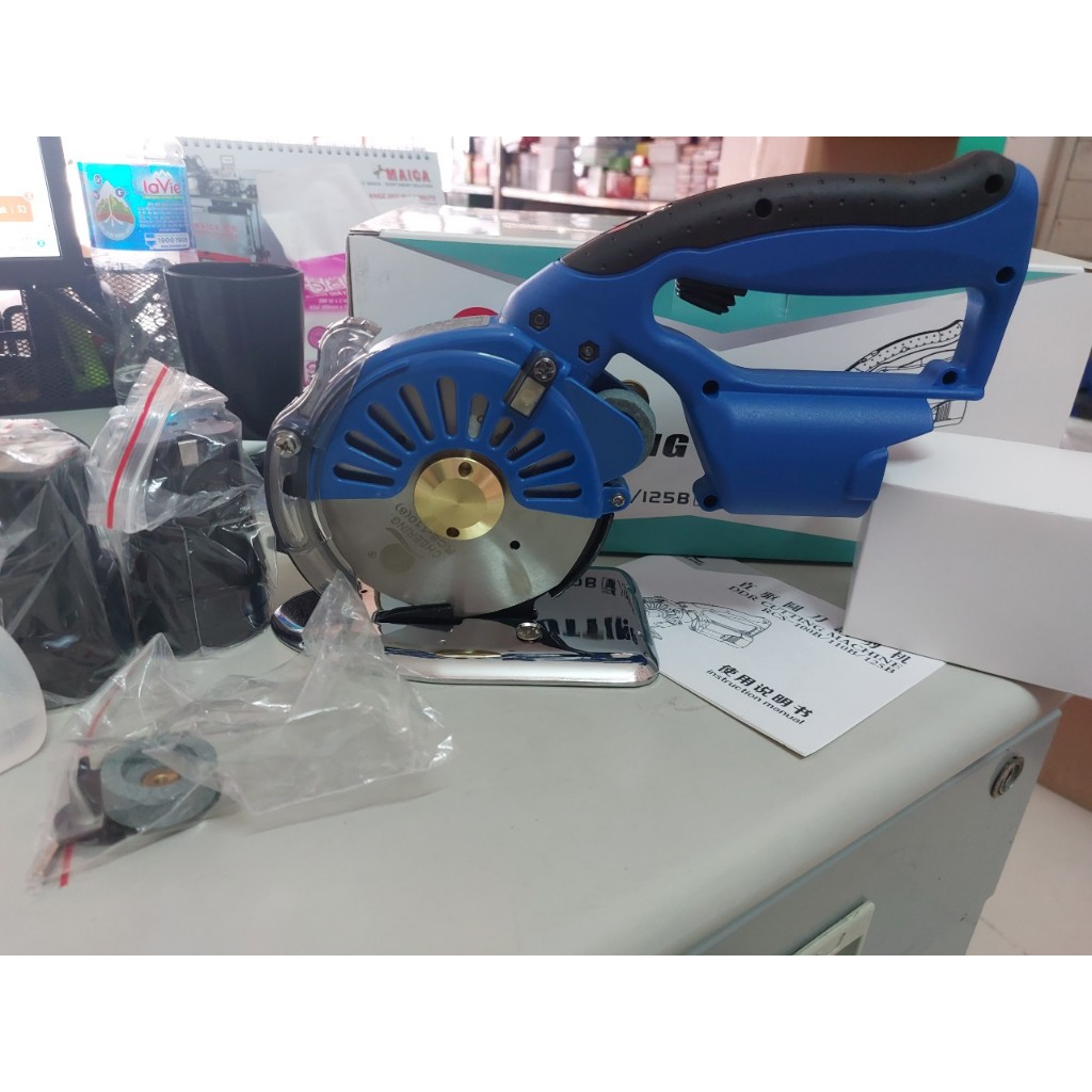 Máy cắt vải tiết kiệm điện Cheering pin sạc RSC-110,125⚡ CAO CẤP💥 CHÍNH HÃNG 💥chạy bằng pin thiết kế gọn nhỏ gọn
