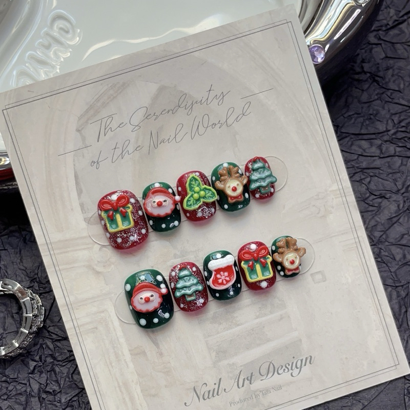 [HANDMADE] Nailbox Noel form ngắn đính charm noel dễ thương
