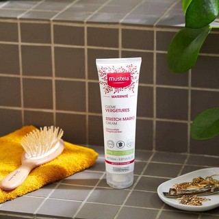 Kem dưỡng Mustela ngừa rạn da cho mẹ bầu Stretch Marks Prevention Cream 150ml