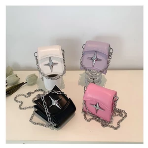 Túi xách nữ đeo chéo chất da PU bền đẹp phối dây xích trẻ trung cá tính mã A-01123