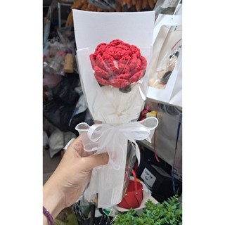 Bó hoa hồng len 1 bông