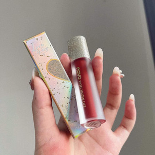 Son Kem Lì Novo Trái Tim Mềm Mịn Môi Lấp Lánh Chính Hãng Nội Địa Trung