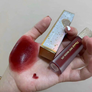 Son Kem Lì Novo Trái Tim Mềm Mịn Môi Lấp Lánh Chính Hãng Nội Địa Trung
