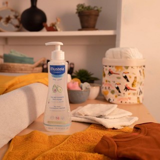 Nước Làm Sạch Mặt Và Cơ Thể Mustela Không Cần Rửa Lại Cho Em Bé Da Thường NO-RINSE CLEANSING WATER 100ML/300ML