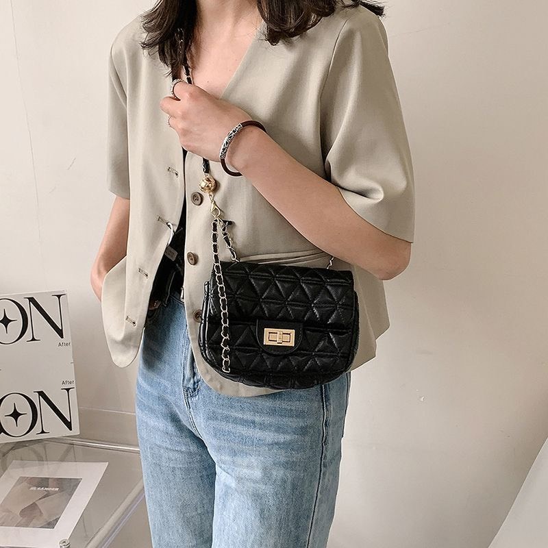 túi đeo chéo da mềm đẹp khóa xoay kim loại dây đeo quả chuông điều chỉnh độ dài cao cấp mã A01139
