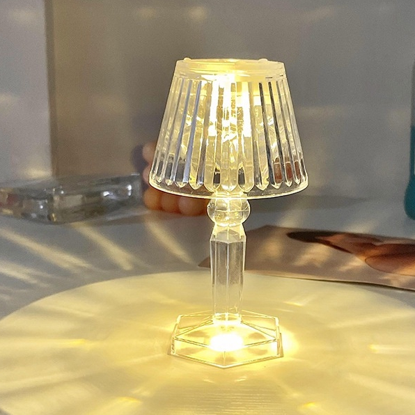 Đèn led pha lê mini trang trí, decor phòng siêu xinh