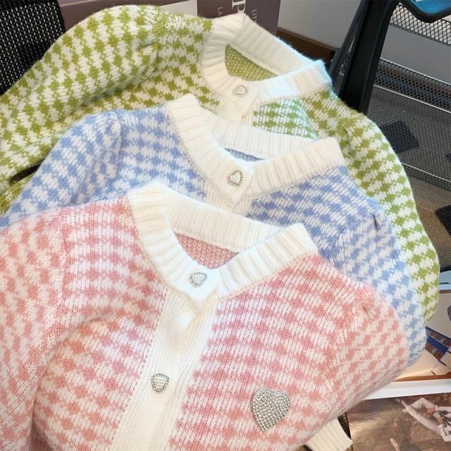 Áo khoác cardigan cúc đá trái tim dài tay cổ tròn họa tiết chất len mềm mịn hàng QCCC  MT33 SP27