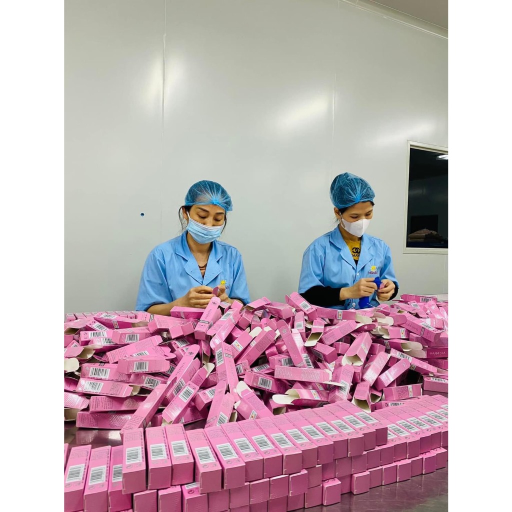 GADANIA MARADO Son Dưỡng Môi dưỡng ẩm 10gram