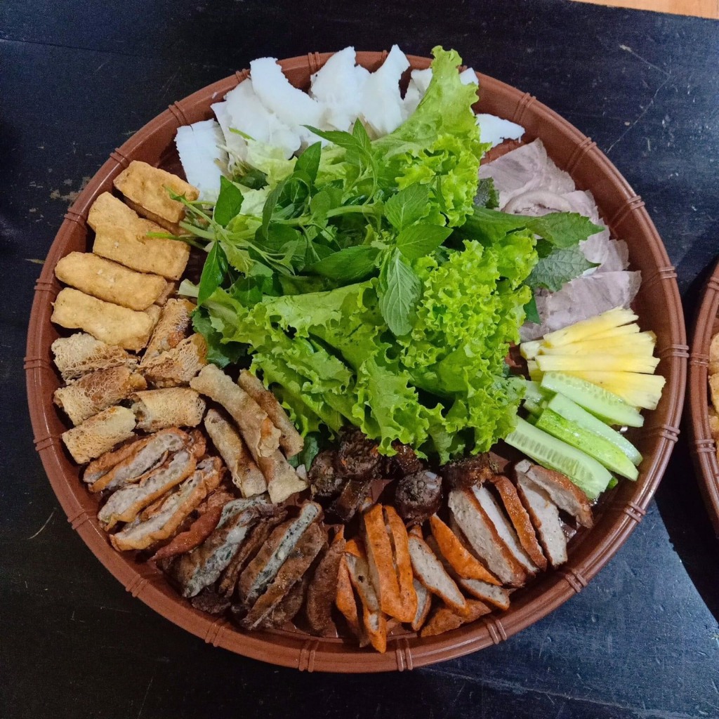 Mẹt Nhựa - Dĩa Nhựa Giả Mây Tre Đan Đựng Bún Đậu Mắm Tôm Nhựa Nguyên Sinh Cao Cấp Đủ Size Của Việt Nhật