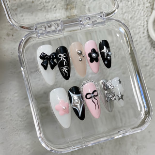 Nailbox cá tính y2k form tròn nhọn