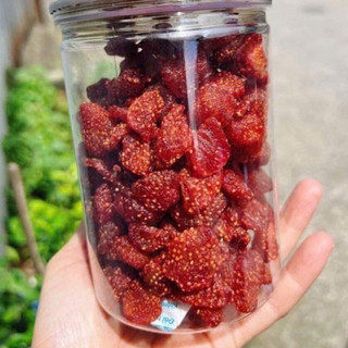 Dâu Tây Sấy Lạnh hũ pet 300gr