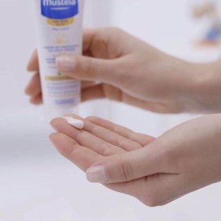 Kem Dưỡng Da Mặt Mustela Cho Bé Da Khô Mustela NOURISHING CREAM WITH COLD CREAM FACE 40ML