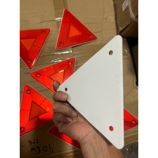 Miếng tam giác cảnh báo bé 15x15x15cm