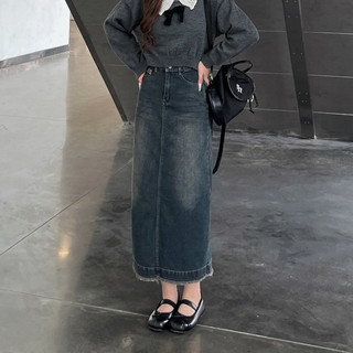 Chân váy jeans xẻ tà sau phong cách Hàn Quốc - 247store - CVtuarua8330_P13K2