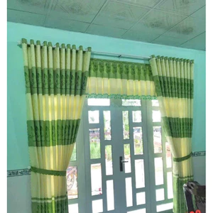 Rèm gấm hoa văn màu xanh cốm hình chiếc lá 5 cánh - giá 1 tấm rèm căng thẳng chưa có độ nhúng sóng (rèm cửa việt hàn)