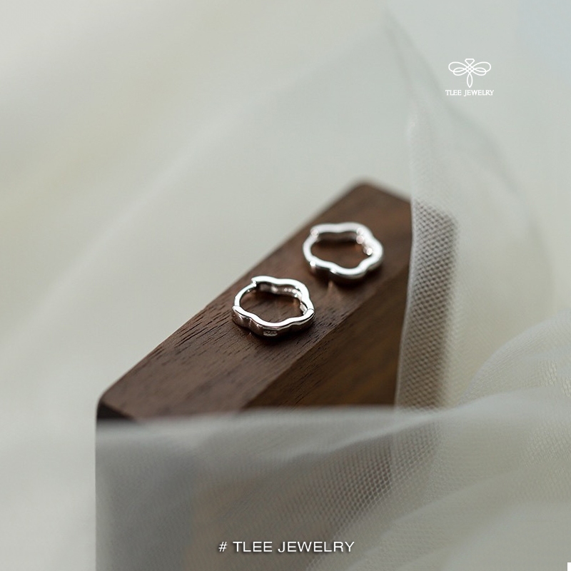 Khuyên tai bạc nữ TLEE, bông tai tròn trơn hình cánh hoa xinh xắn TLEE JEWELRY B0500
